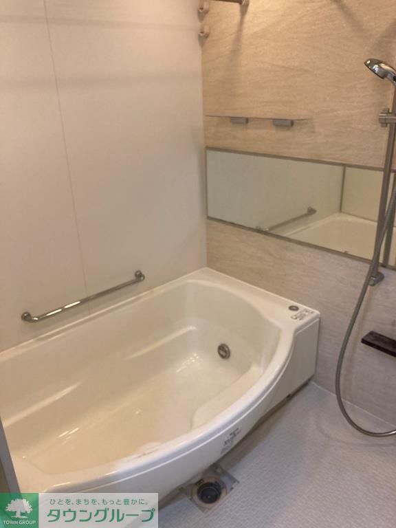 バス・シャワールーム　別部屋参考写真です