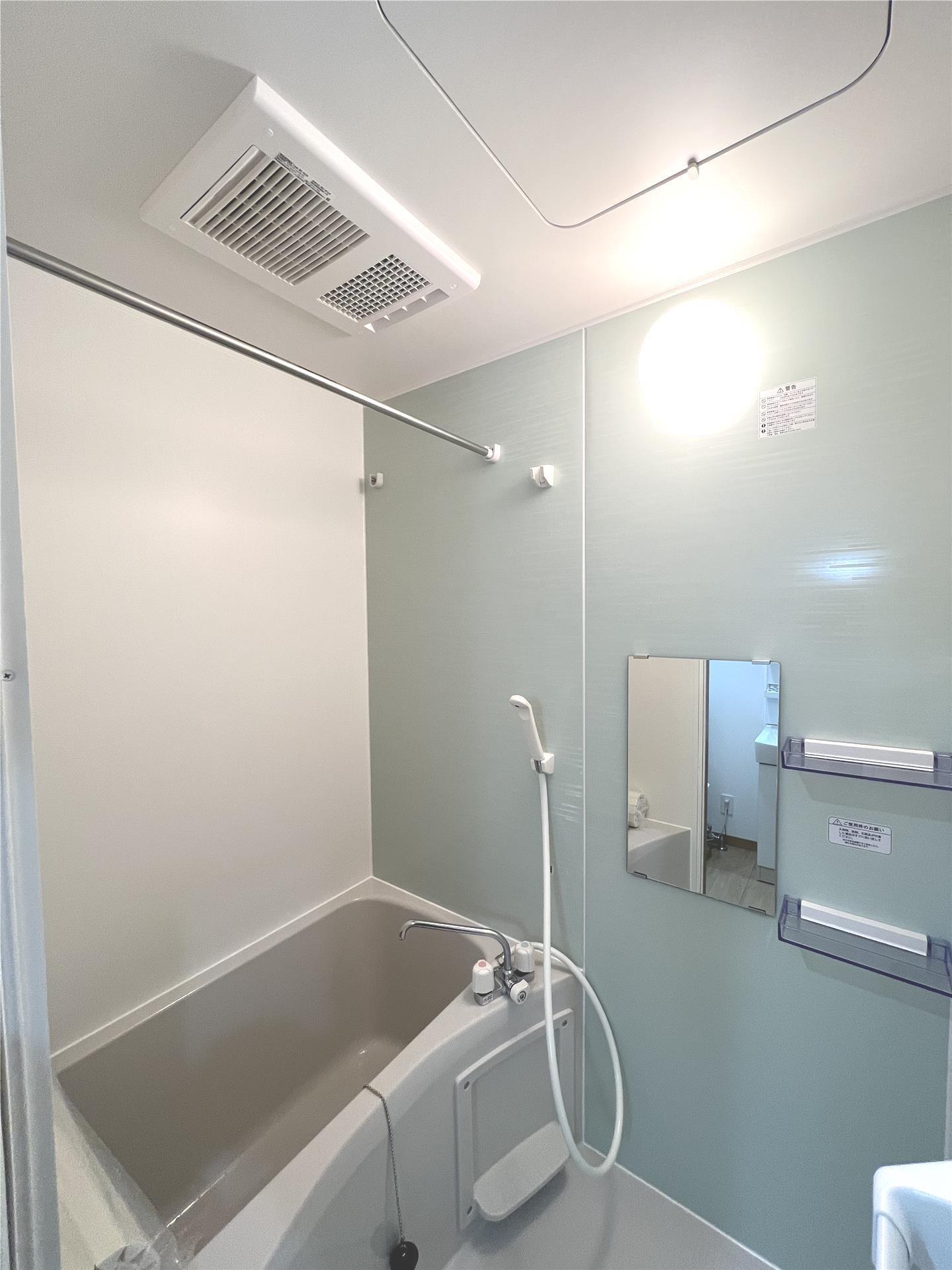 バス・シャワールーム　入居中の為、別室画像です。