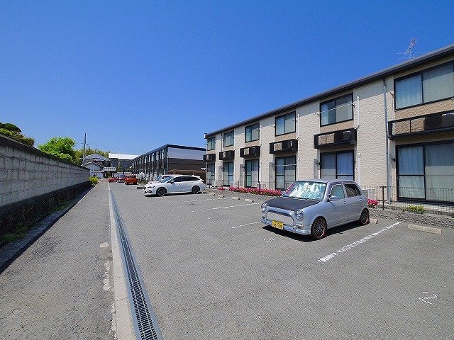 駐車場　カースペースがあります