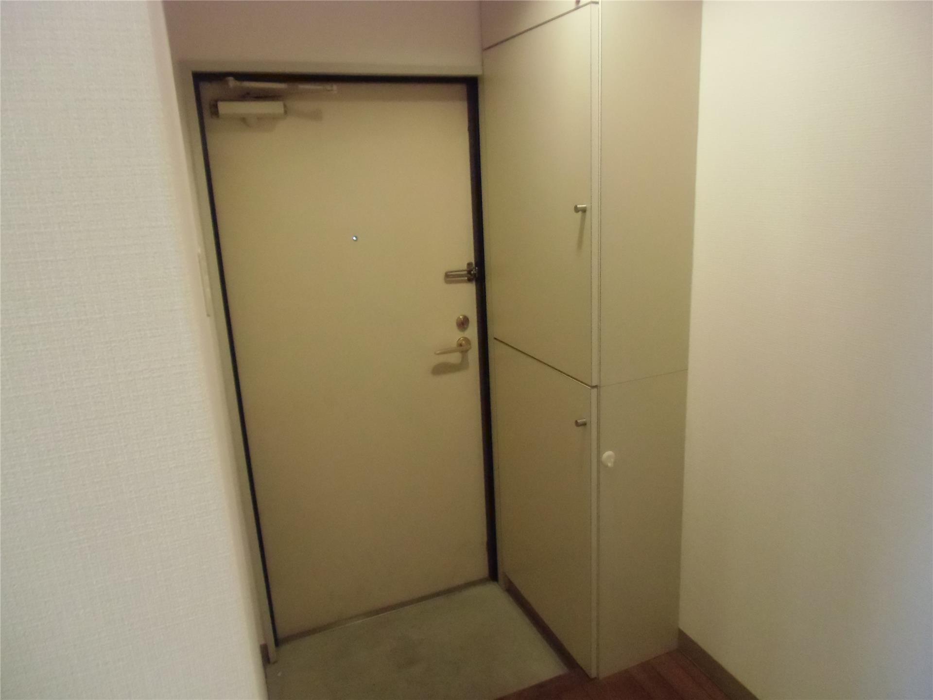 玄関　シューズボックス