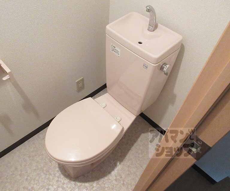 トイレ　清潔感のあるトイレです！