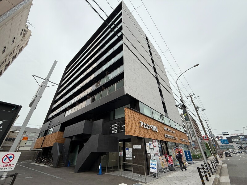 ドラックストア　ドラッグアカカベ今里店（ドラッグストア）まで522m