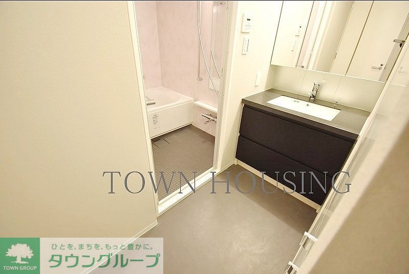 洗面設備　お部屋探しは株式会社　タウンハウジング　までお気軽にお問合…