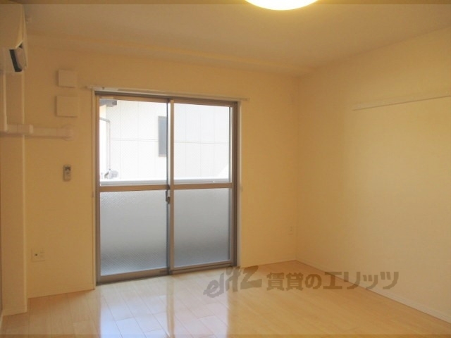 居室・リビング　洋室