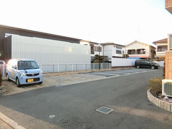 駐車場　駐車しやすい！