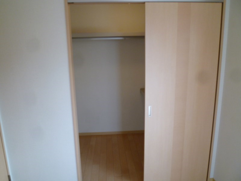 収納　写真は類似部屋
