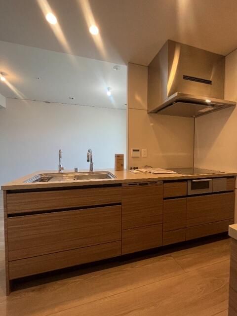 キッチン　プラウドタワー目黒ＭＡＲＣ