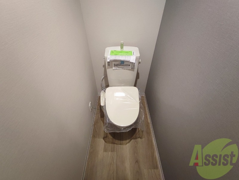 トイレ　こちらはトイレです。清潔感があり、安心して使用できます。