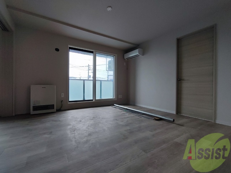 居室・リビング　広くてキレイなお部屋が広がっていて、充実した生活が送れそう。