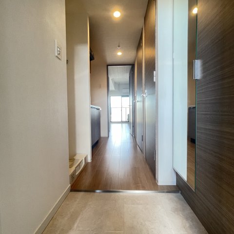 玄関　同仕様タイプです