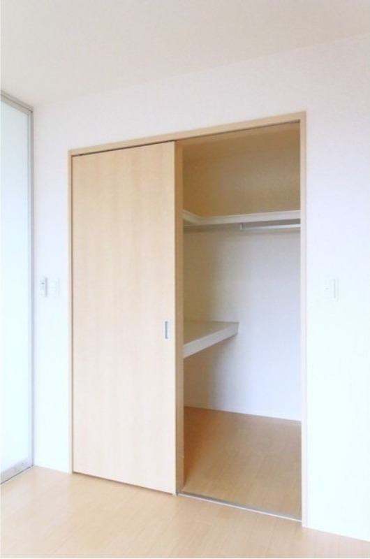 収納　図面と現状に相違がある場合には現状を優先