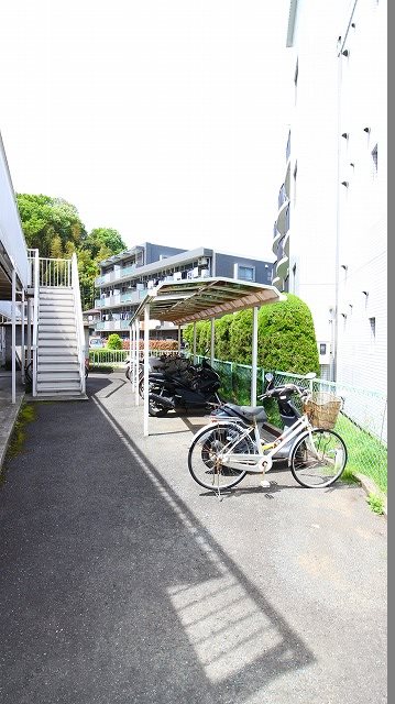 その他共有部分　敷地内駐輪スペース！