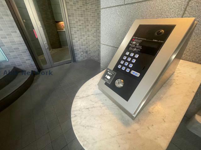 エントランス　エントランス部分