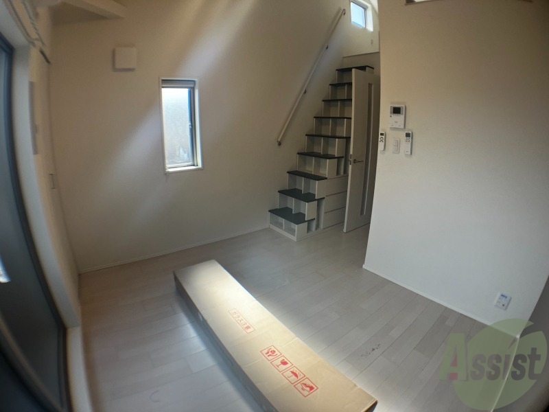 その他部屋・スペース　６帖の洋室です。生活のメインとなる部屋ですね。