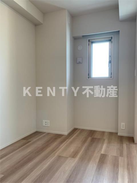 その他部屋・スペース　使い勝手のいい寝室です