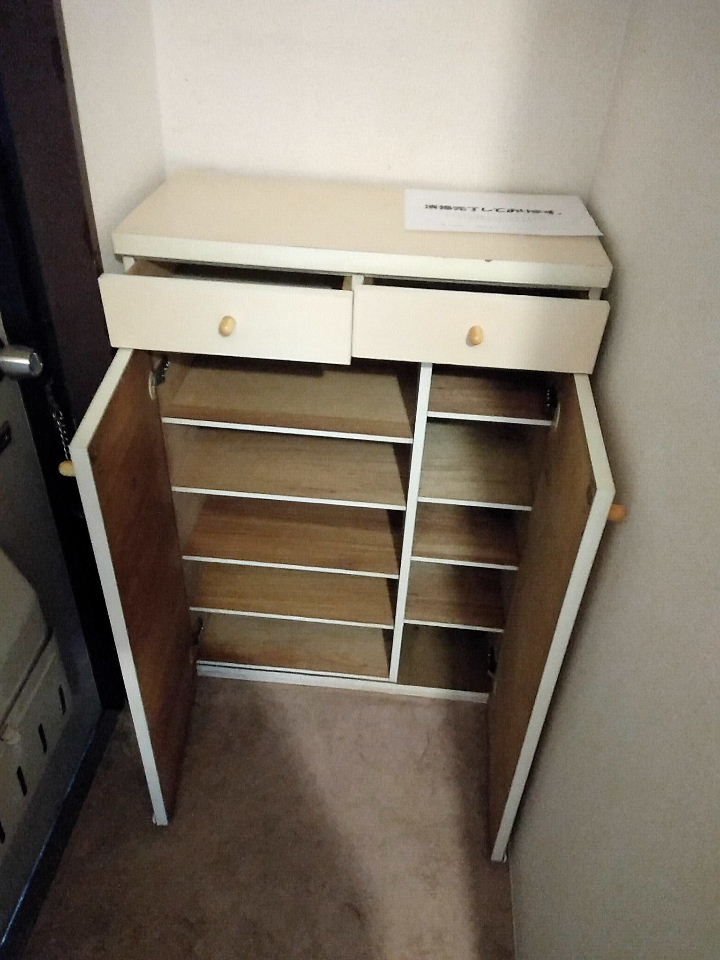 その他設備　下駄箱あります
