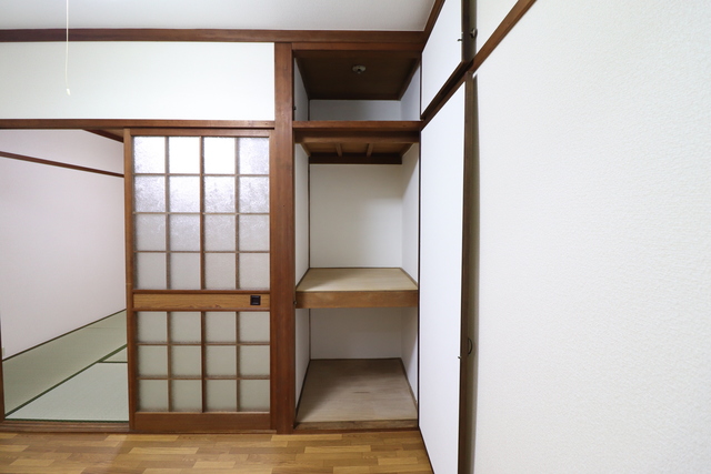 収納　リビング収納