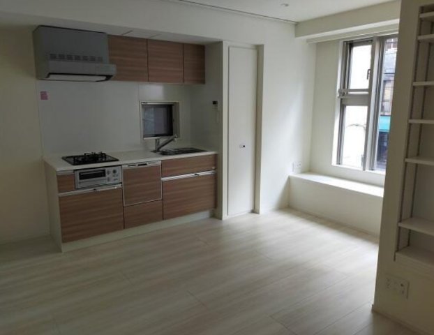 居室・リビング　☆明るい居室☆