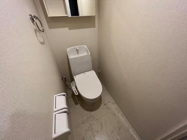 トイレ　シャワー付トイレ