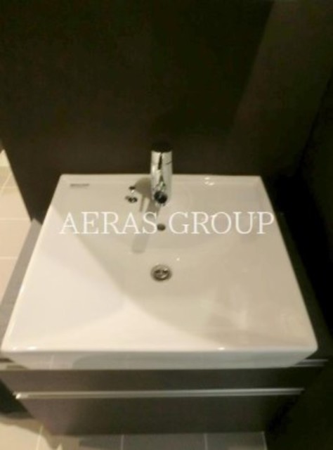 洗面設備　別部屋　同仕様写真