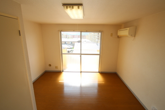 居室・リビング　他号室のお写真です