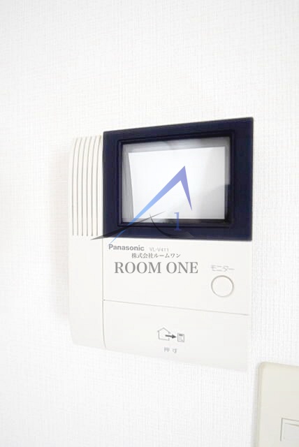 セキュリティ　モニター付きインターホンです。
