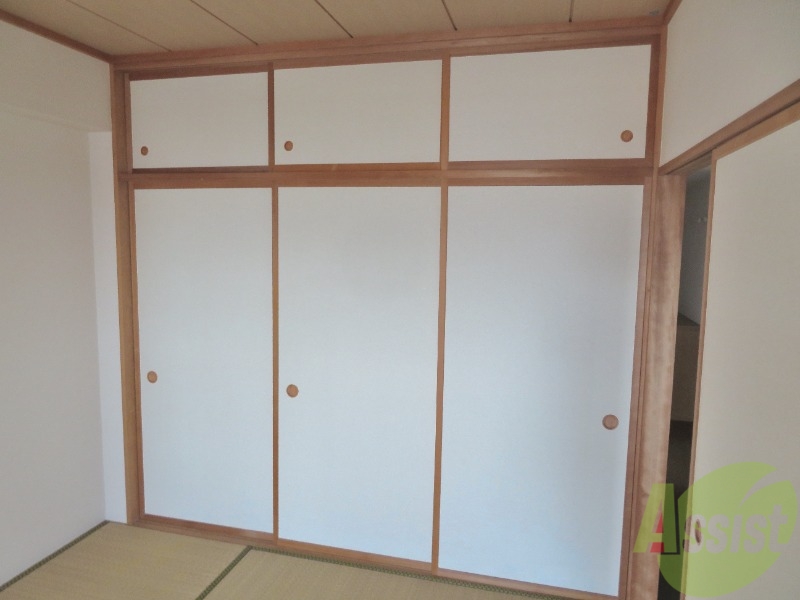 収納　収納もしっかり付いていてお部屋もスッキリです