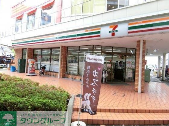 コンビニ　セブンイレブン（コンビニ）まで340m