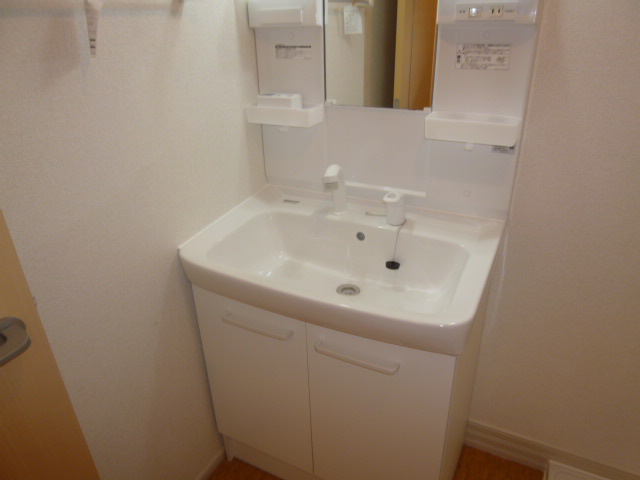 洗面設備　洗髪洗面化粧台