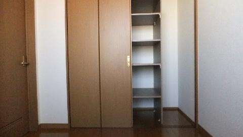 収納　クローゼット