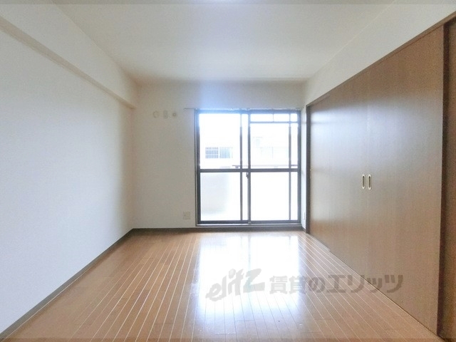 居室・リビング　洋室