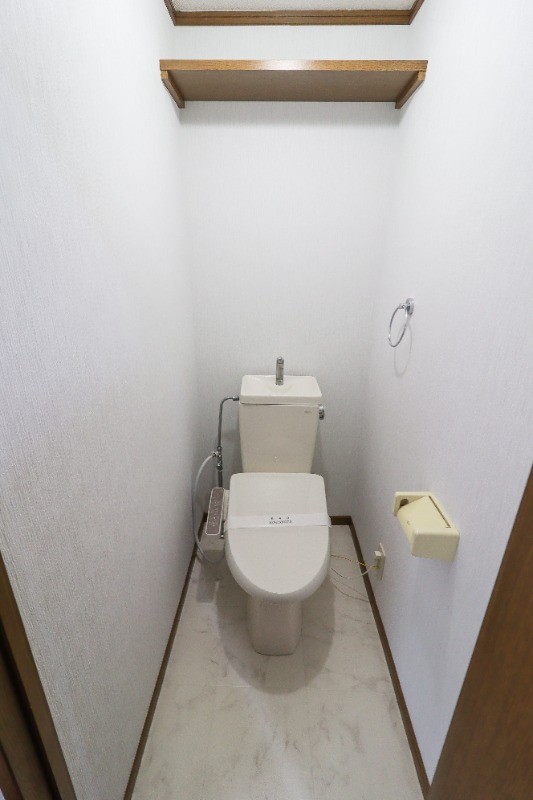 トイレ　図面と現状に相違がある場合には現状を優先