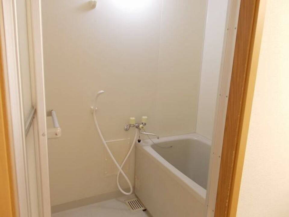 バス・シャワールーム　浴室