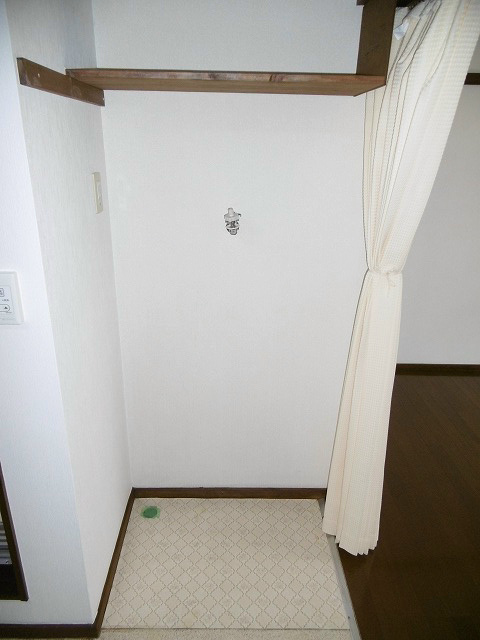 その他　写真は203号室です（参考）