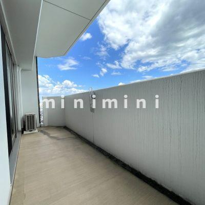 バルコニー　※写真は別号室のものですので現状優先とさせていただきます