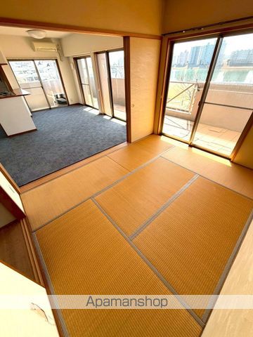 エイルヴィラクレストリバー鶴島の居間写真