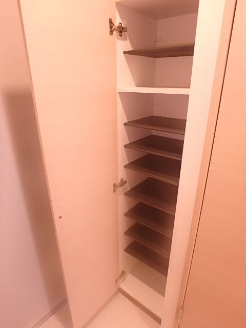 その他設備　下駄箱