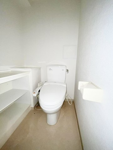 トイレ　別部屋参考写真