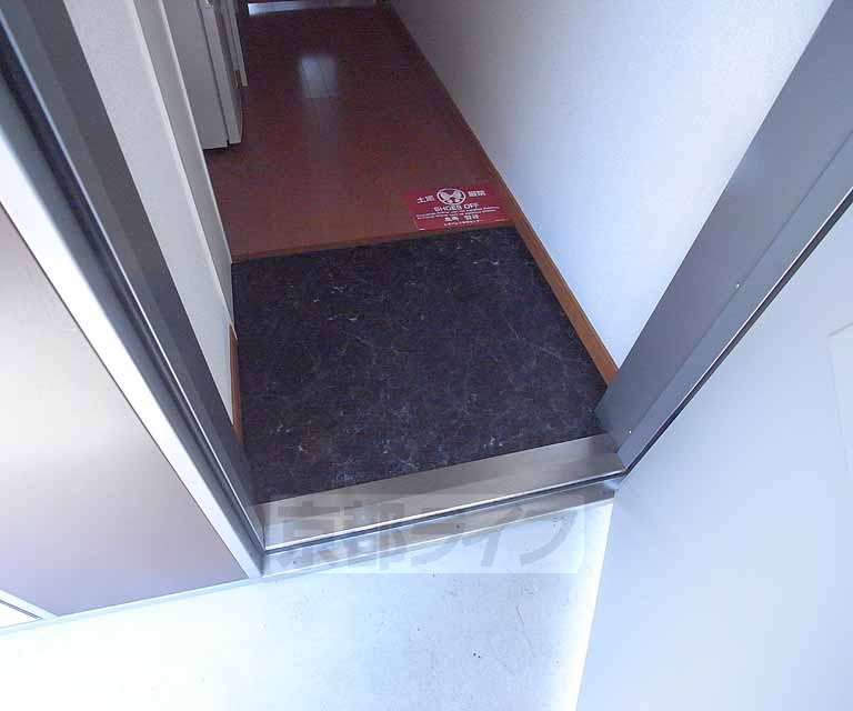 玄関　玄関です。