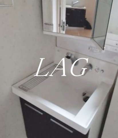 洗面設備　独立洗面台です。