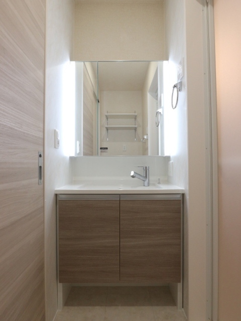 洗面設備　洗髪洗面化粧台