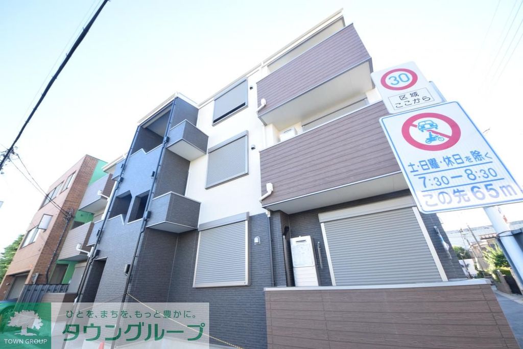 エントランス　外観