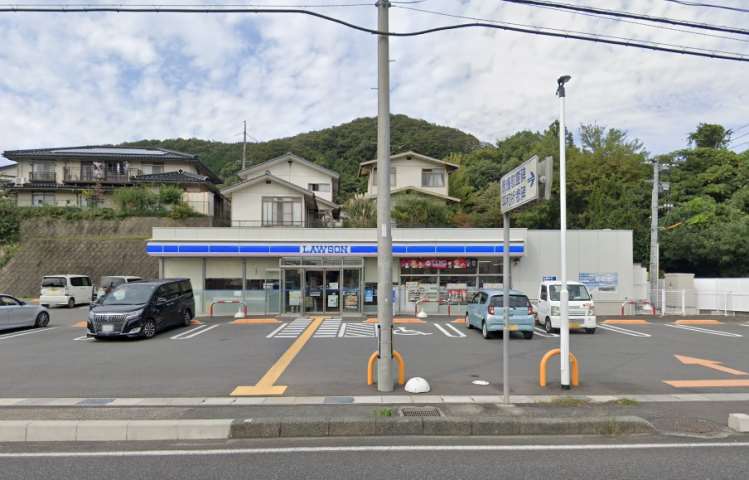 コンビニ　ローソン鳥取山城町店（コンビニ）まで622m