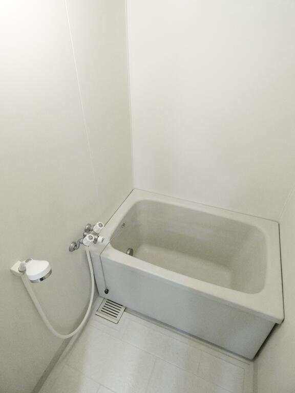 バス・シャワールーム　バス※別部屋参考写真