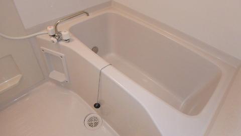 バス・シャワールーム　バス（イメージ）