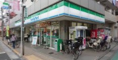 コンビニ　ファミリーマート タケウチ萩中店（コンビニ）まで408m