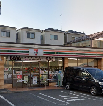 コンビニ　セブンイレブン 本羽田第三公園前店（コンビニ）まで308m