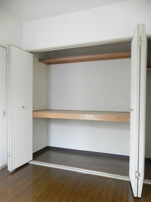 収納　クローゼット