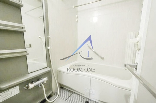 バス・シャワールーム　お風呂です。