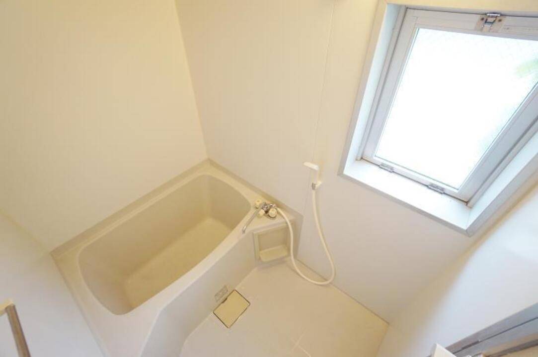 バス・シャワールーム　浴室